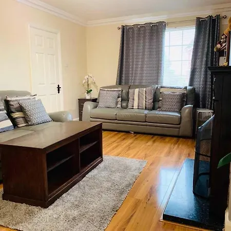 10 Beechwood Court Self Catering